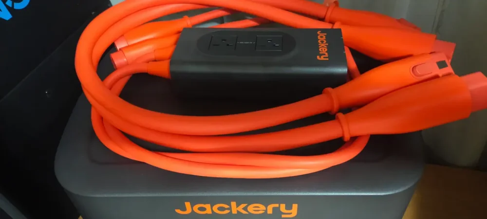 jackeryポータブル電源2000Plus拡張機能に必要な物