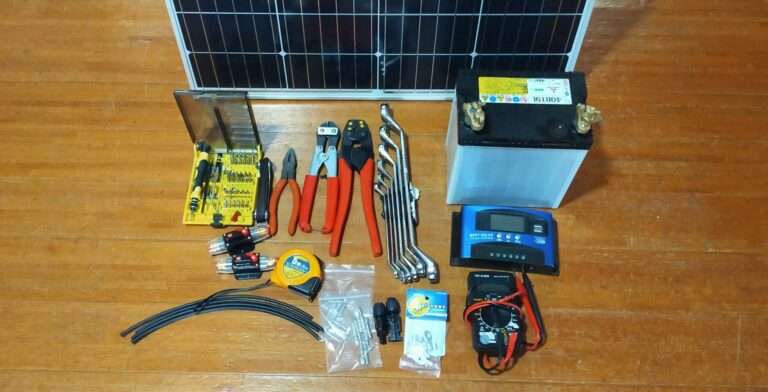 正弦波インバーターを取付ける バッテリーから電気を取り出し家電を動かせ